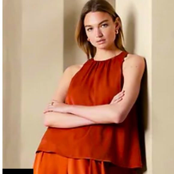 Banana Republic Tops - BANANA REPUBLIC open back tank Sz M